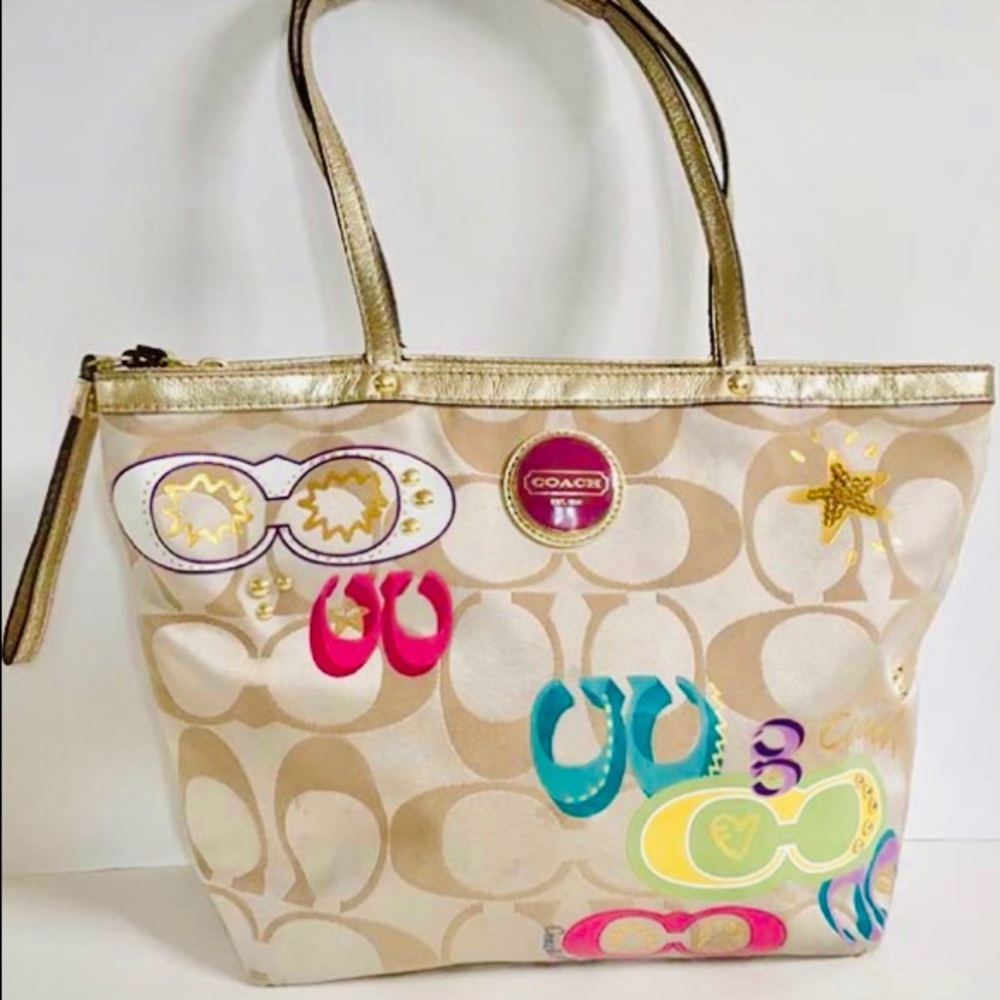 Coach DISCONTINUED POPPY BAG